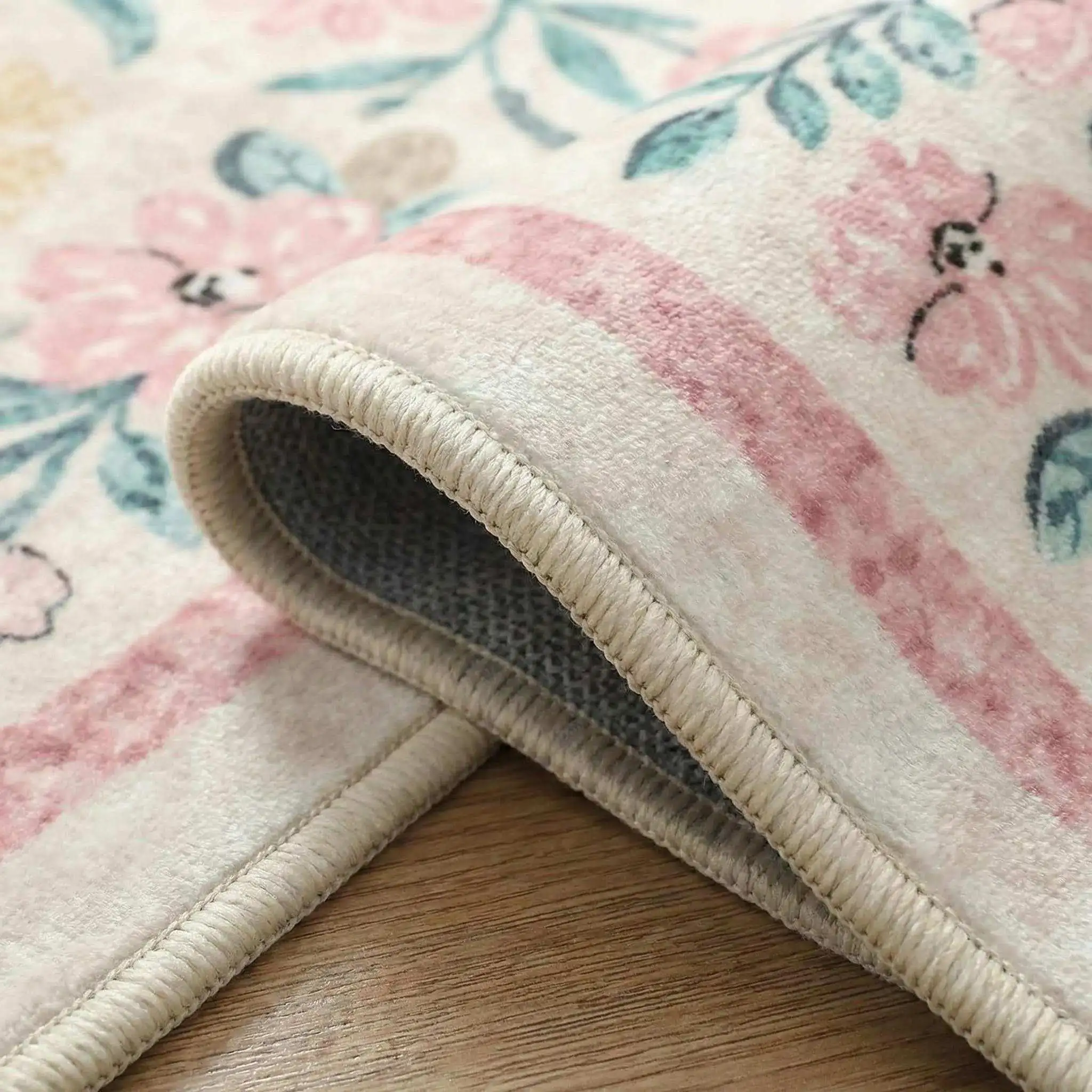 Small Living Room Carpet Product Applications Small Living Room Carpet Product Applications